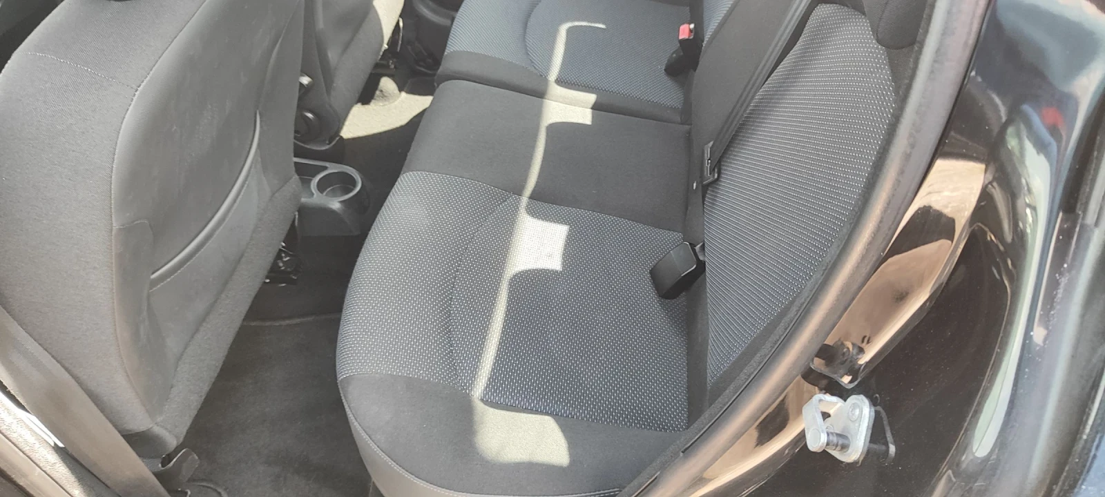 Peugeot 207 1.4I, снимка 8 - Автомобили и джипове - 54629151