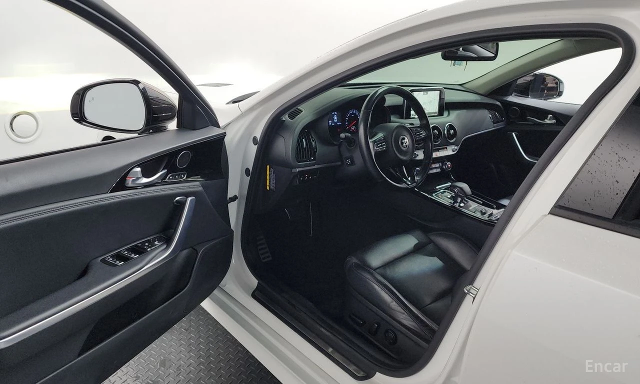 Kia Stinger 3.3* GT* �������* ���������* �����* ������* ������ | Mobile.bg � ����������� 6