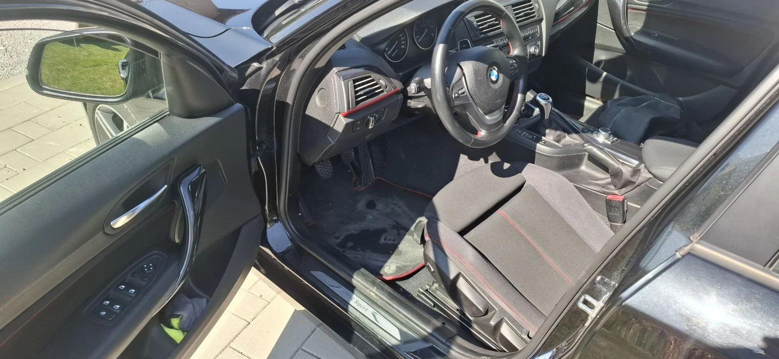 BMW 118 Sport, снимка 15 - Автомобили и джипове - 54904323