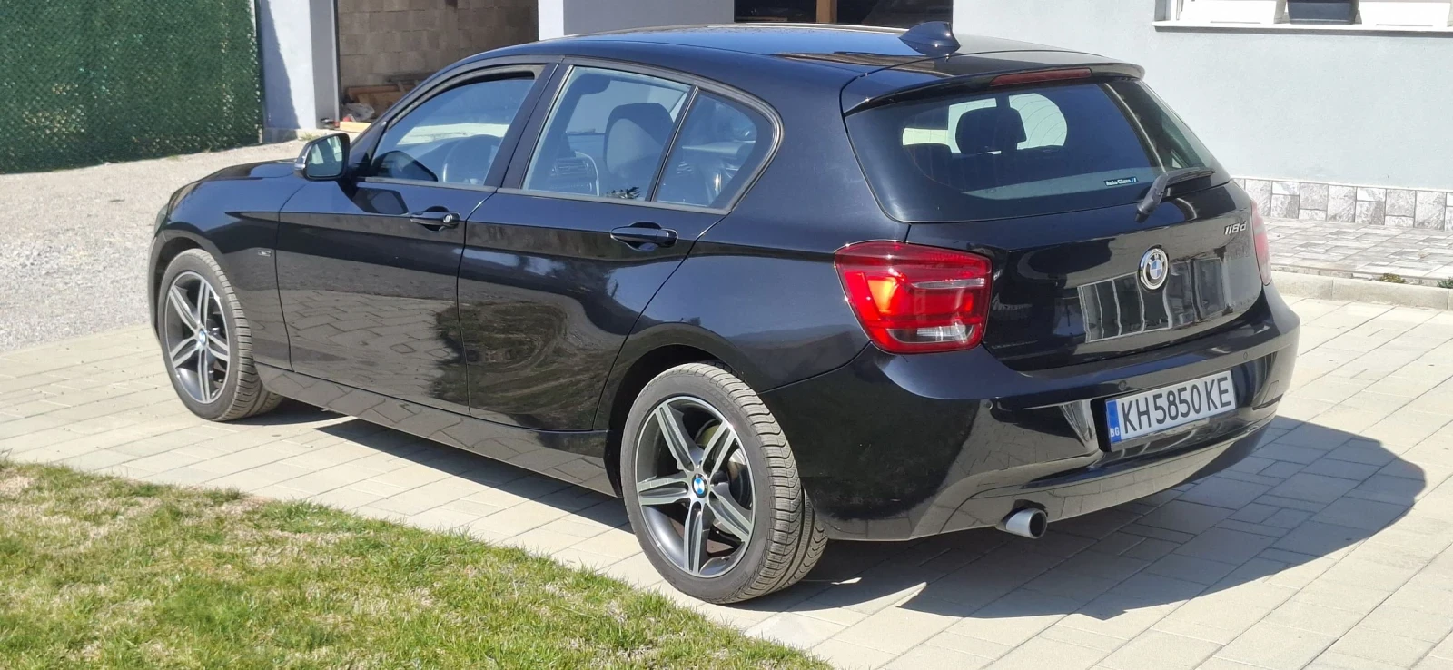 BMW 118 Sport, снимка 3 - Автомобили и джипове - 54904323