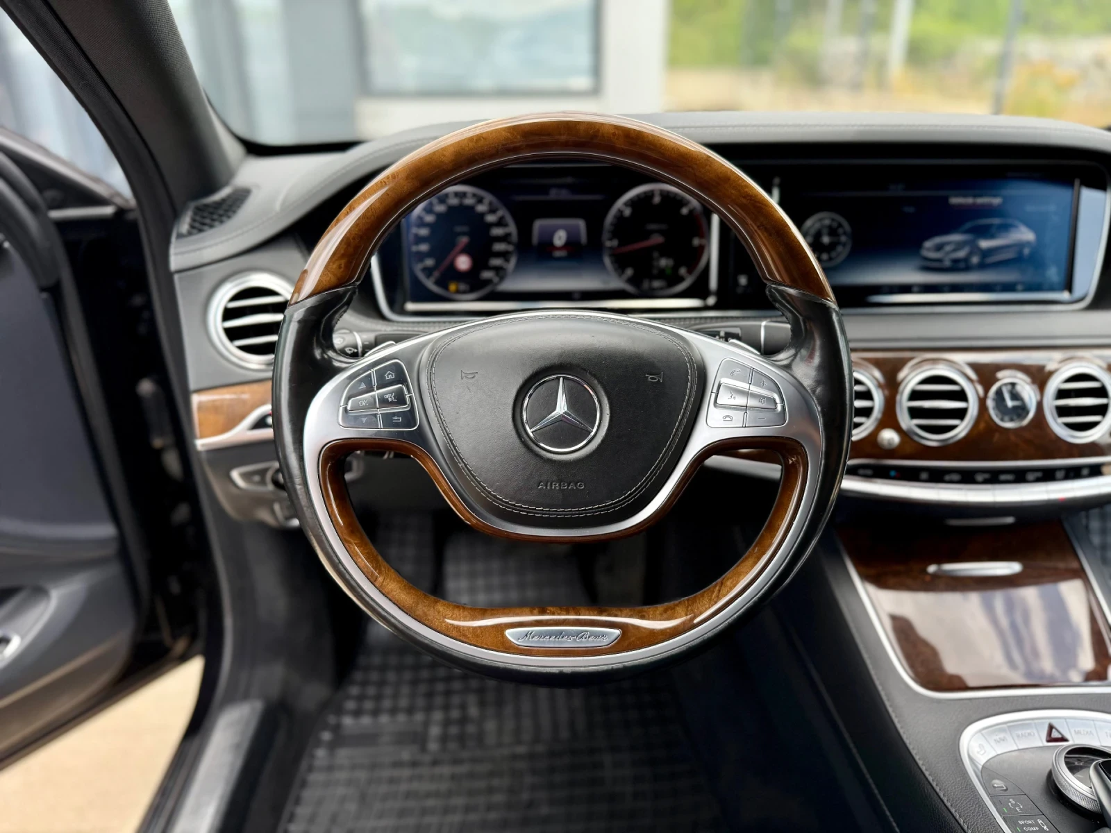 Mercedes-Benz S 350 LONG/DISTRONIC/4MATIC/BURMESTER/7G-TRONIC/360 , снимка 13 - Автомобили и джипове - 55047218