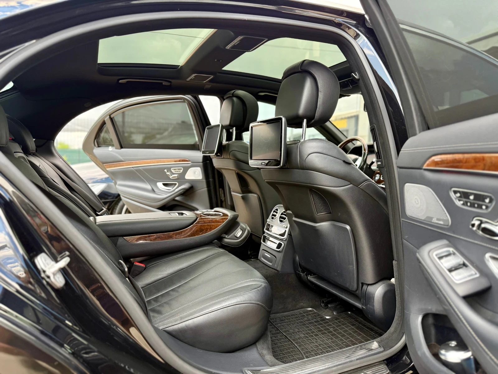 Mercedes-Benz S 350 LONG/DISTRONIC/4MATIC/BURMESTER/7G-TRONIC/360 , снимка 9 - Автомобили и джипове - 55047218