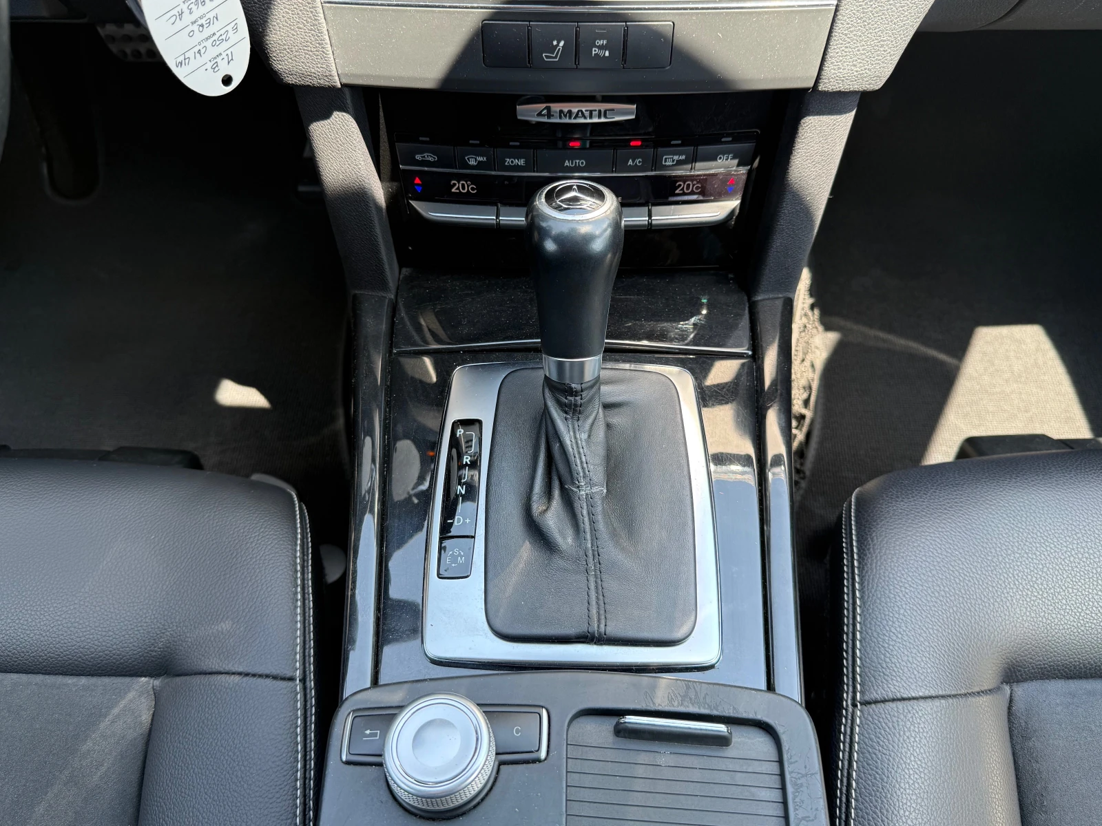 Mercedes-Benz E 250 d 4MATIC AMG Pack 100%РЕАЛНИ КИЛОМЕТРИ - ДОКАЗУЕМИ, снимка 12 - Автомобили и джипове - 55558028