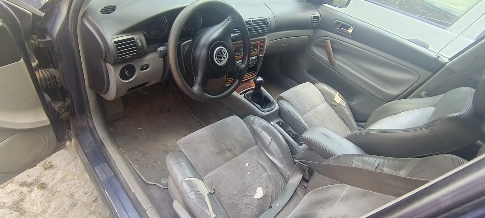 VW Passat 1.9 131, снимка 13 - Автомобили и джипове - 55831780
