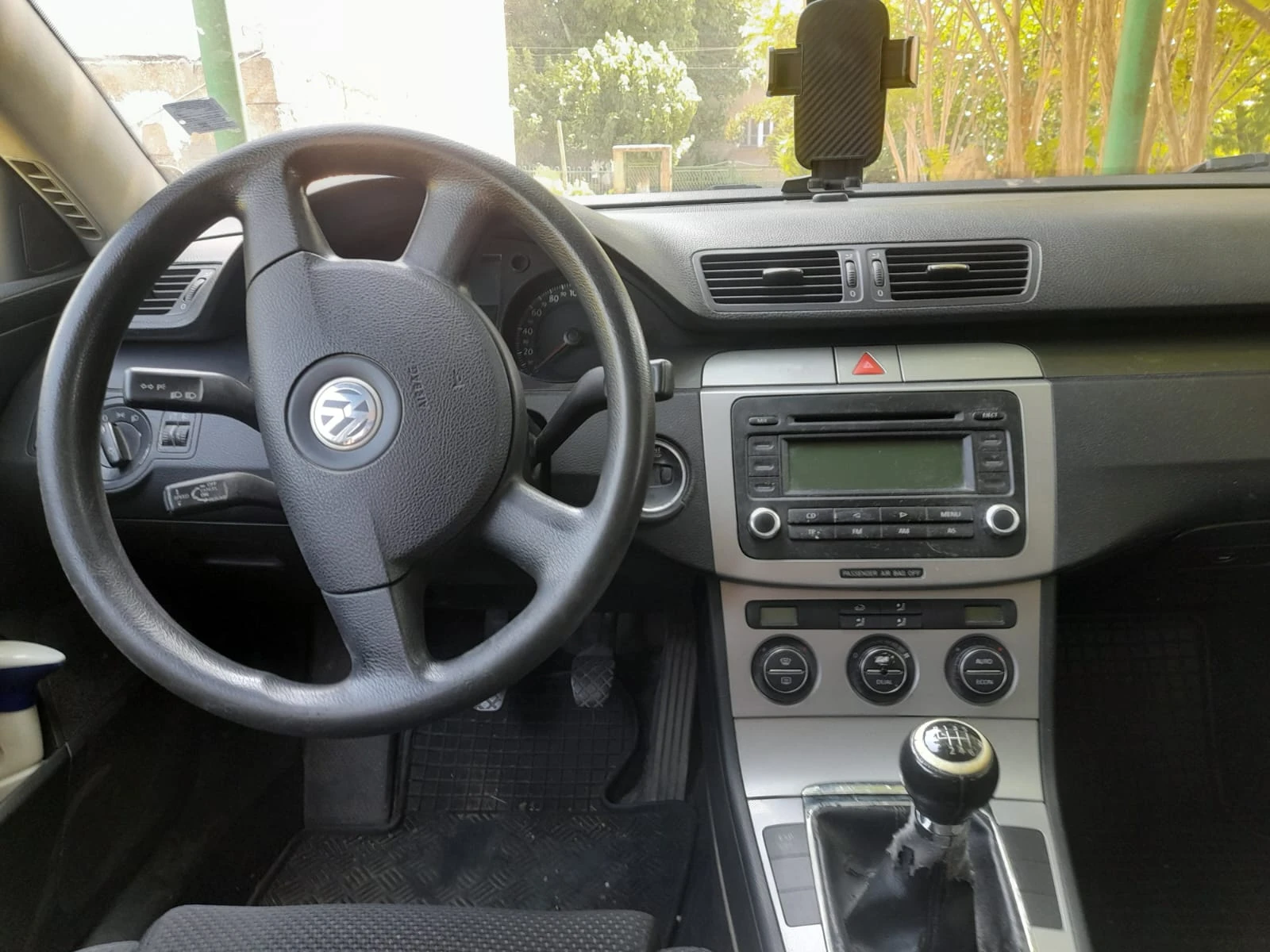 VW Passat, снимка 6 - Автомобили и джипове - 55901812