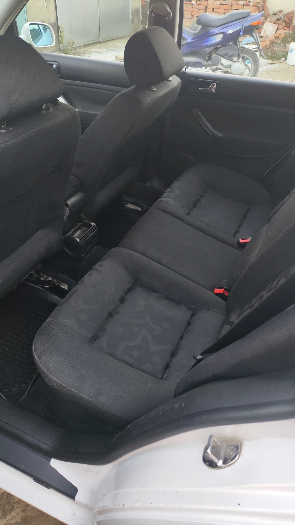 VW Golf Голф 4, снимка 9 - Автомобили и джипове - 55904994