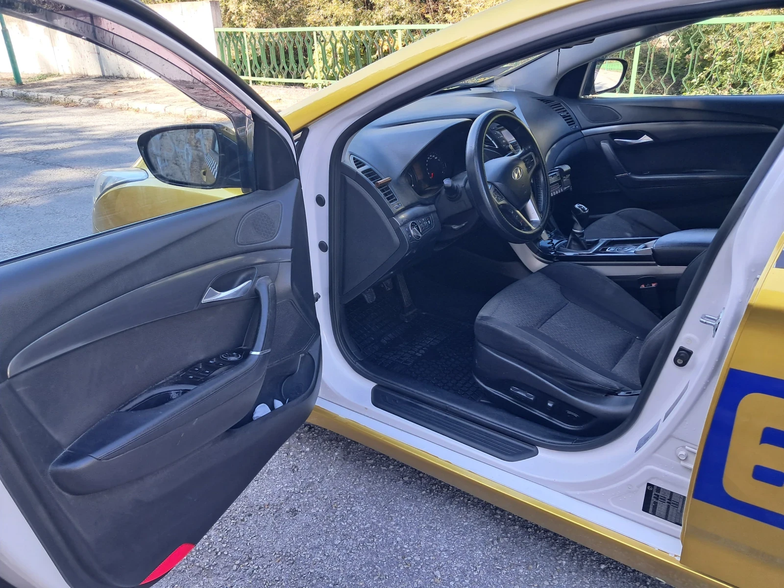 Hyundai I40, снимка 15 - Автомобили и джипове - 56373461
