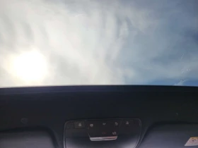 Mercedes-Benz GLC 300 * ПАНО * ПОДГРЕВИ * 2 КЛЮЧА * CARFAX * , снимка 12