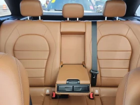 Mercedes-Benz GLC 300 * ПАНО * ПОДГРЕВИ * 2 КЛЮЧА * CARFAX * , снимка 11