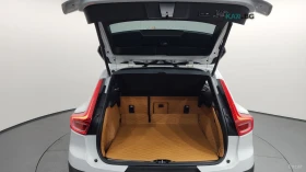 Volvo XC40 B4 Inscription* КОЖА* НАВИ* ПАНО, снимка 9
