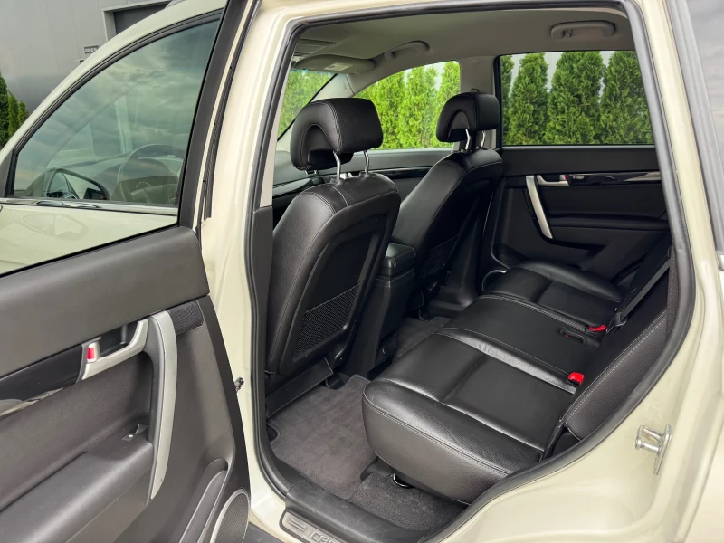 Chevrolet Captiva 2.2D LTZ/Facelift/6+ 1/FULL, снимка 10 - Автомобили и джипове - 51058491