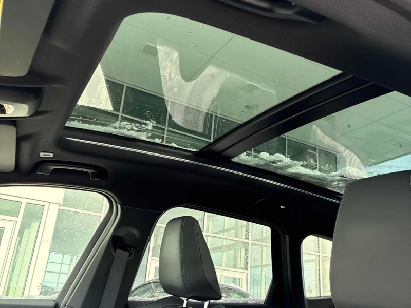 BMW X1 2025 xDrive28i * CARFAX * БЕЗ ПЪРВОНАЧАЛНА ВНОСКА, снимка 13 - Автомобили и джипове - 52820023