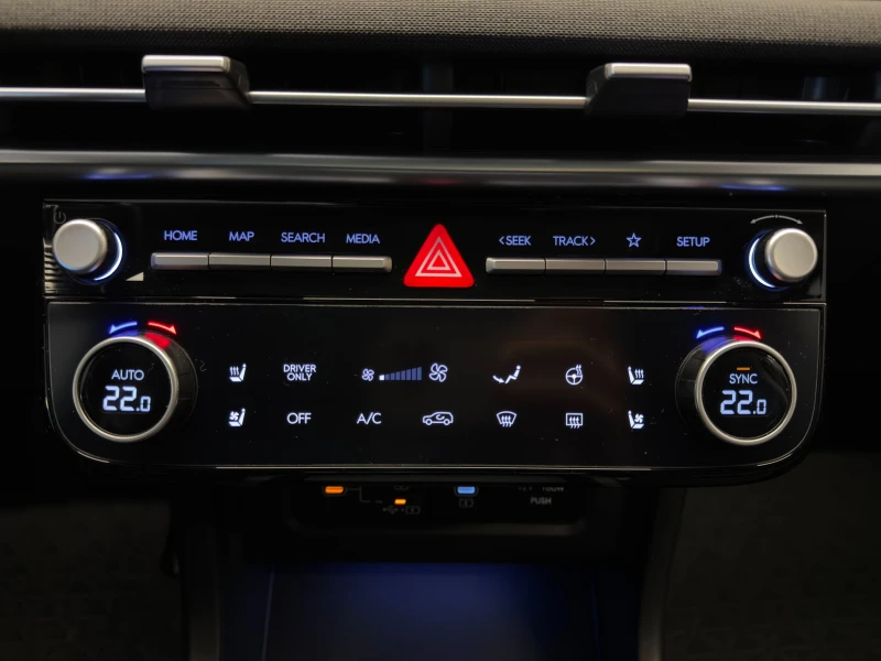 Hyundai Tucson LUXURY Hybrid AWD, снимка 14 - Автомобили и джипове - 53166789