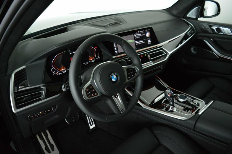BMW X7 M50i, снимка 10 - Автомобили и джипове - 30874690