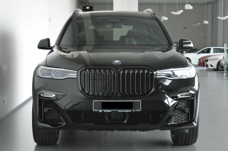 BMW X7 M50i, снимка 2 - Автомобили и джипове - 30874690