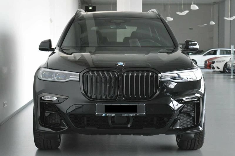 BMW X7 M50i, снимка 2 - Автомобили и джипове - 30874690