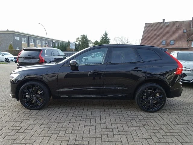 Volvo XC60 T8 AWD Black Edition Ultra FourC, снимка 5 - Автомобили и джипове - 52814402