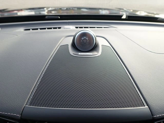 Volvo XC60 T8 AWD Black Edition Ultra FourC, снимка 9 - Автомобили и джипове - 52814402