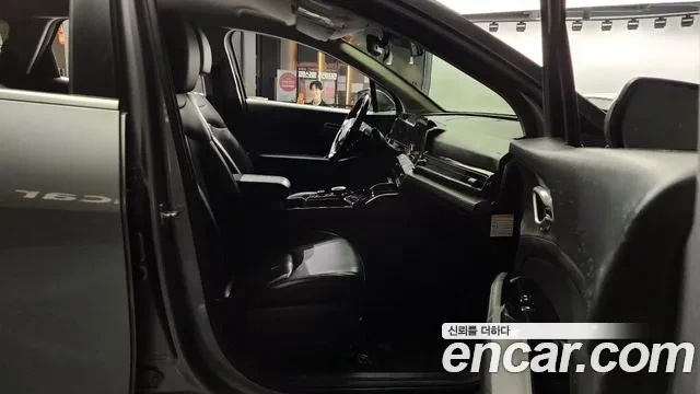 Kia Sportage  1.6 Hybrid 4x4 Prestige   230 к.с.   , снимка 10 - Автомобили и джипове - 54849456