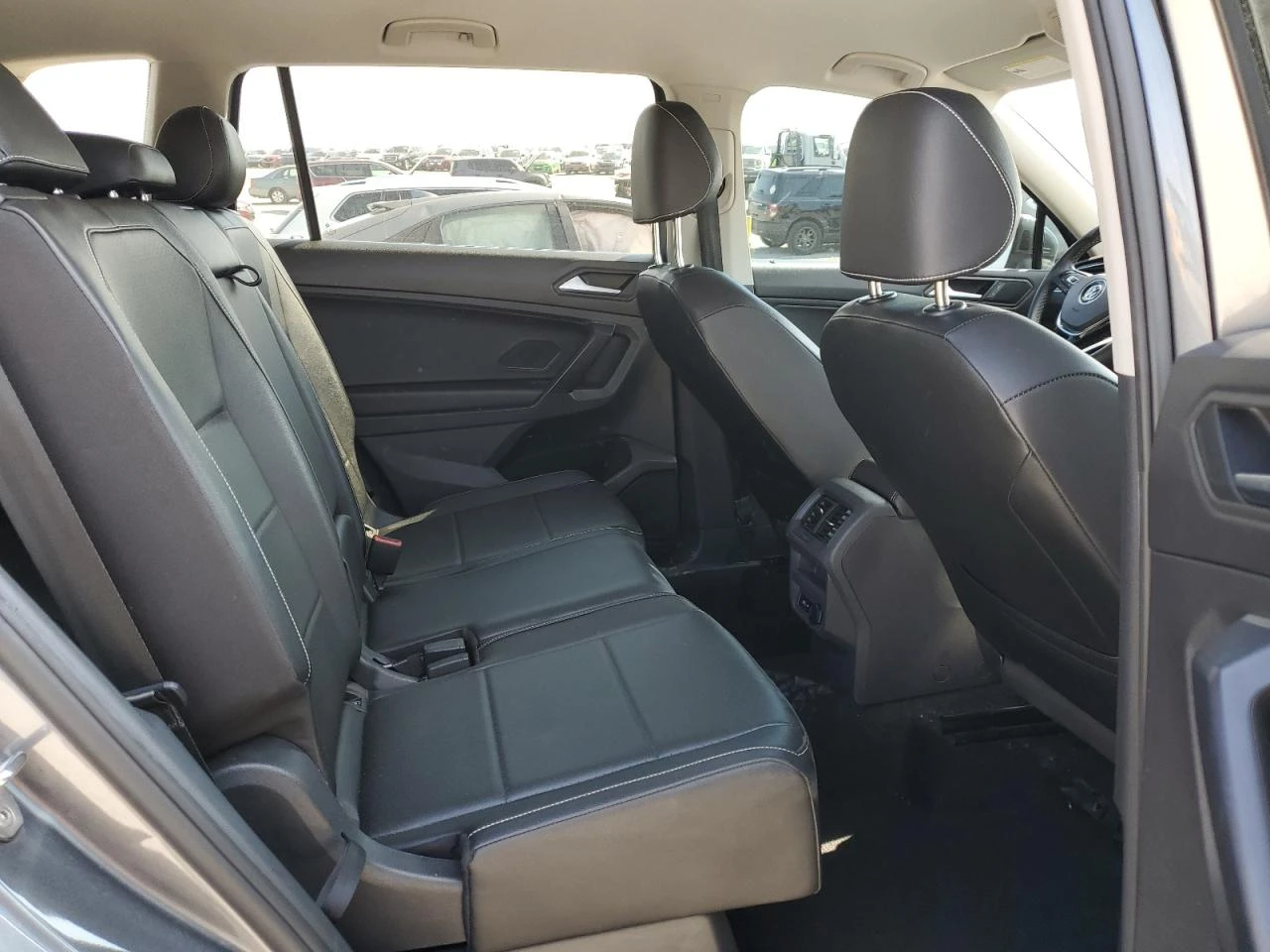 VW Tiguan SE | Mobile.bg   11