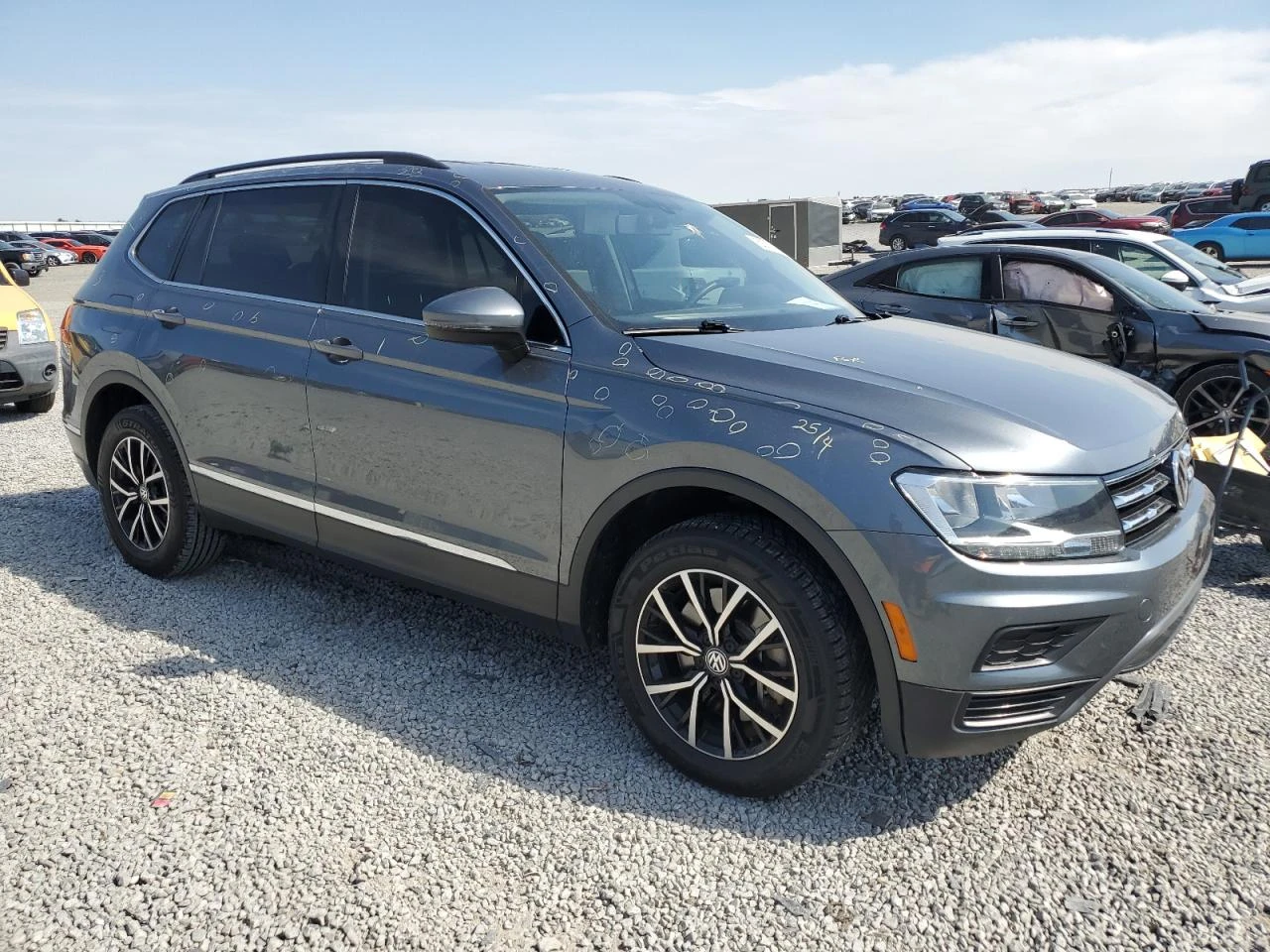 VW Tiguan SE | Mobile.bg   4