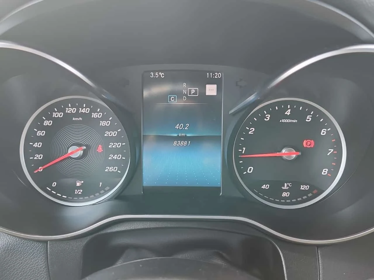 Mercedes-Benz GLC 300 * ПАНО * ПОДГРЕВИ * 2 КЛЮЧА * CARFAX * , снимка 9 - Автомобили и джипове - 54129307