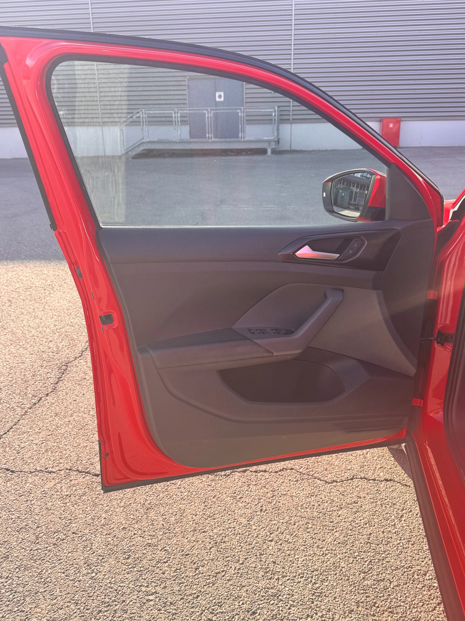 VW T-Cross 1.5 DSG 150hp �������� | Mobile.bg � ����������� 10