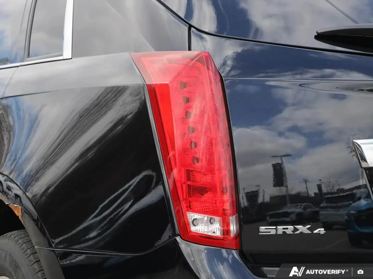 Cadillac Srx LUXURY| ADAPTIVE REMOTE START| BOSE AUDIO| CRUISE | Mobile.bg � ����������� 10