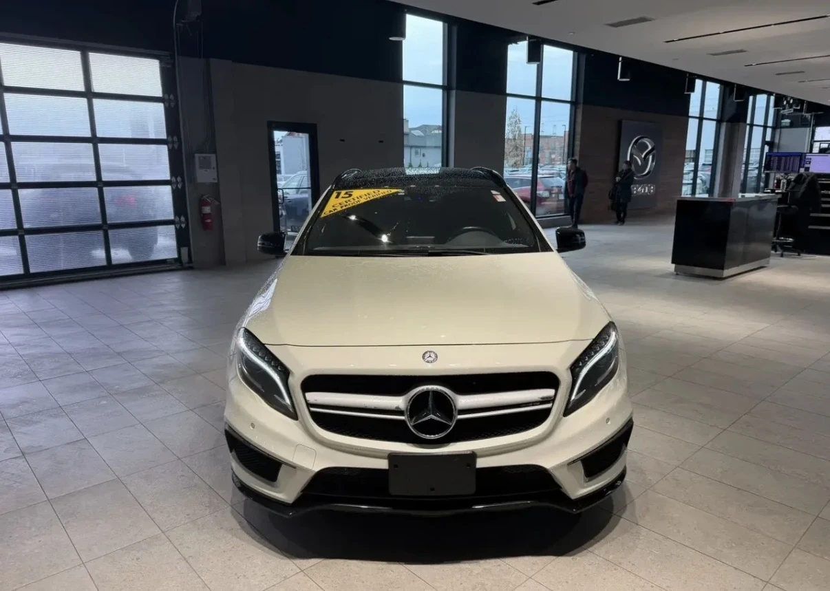 Mercedes-Benz GLA 45 AMG ПОДГРЕВ * ПАНОРАМА * KEYLESS * CARFAX * , снимка 2 - Автомобили и джипове - 54825028