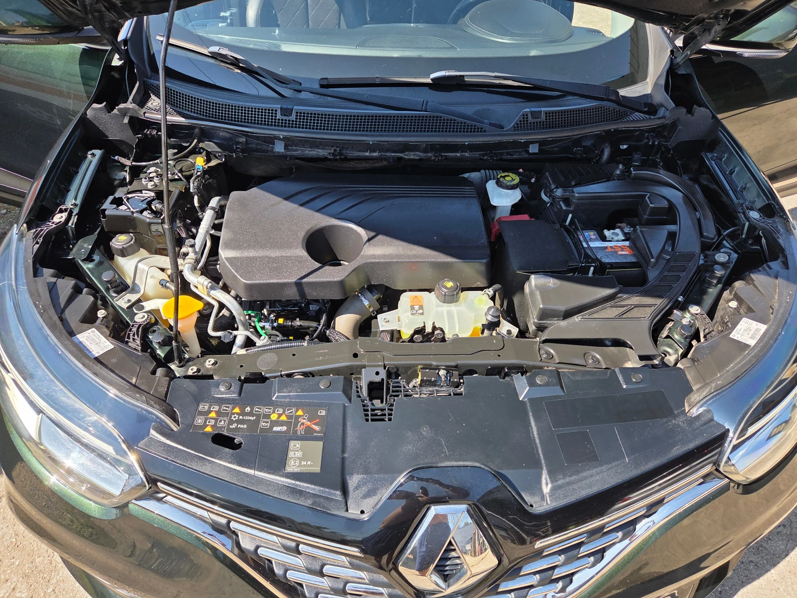 Renault Kadjar 1.5 dci/navi/avt., снимка 13 - Автомобили и джипове - 54832948