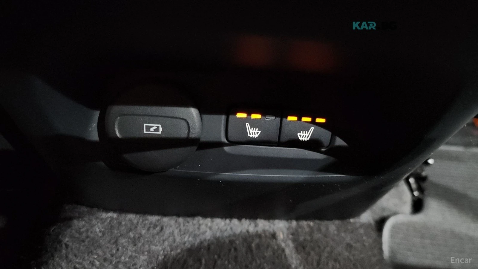 Volvo XC40 B4 Inscription* КОЖА* НАВИ* ПАНО, снимка 12 - Автомобили и джипове - 55354452