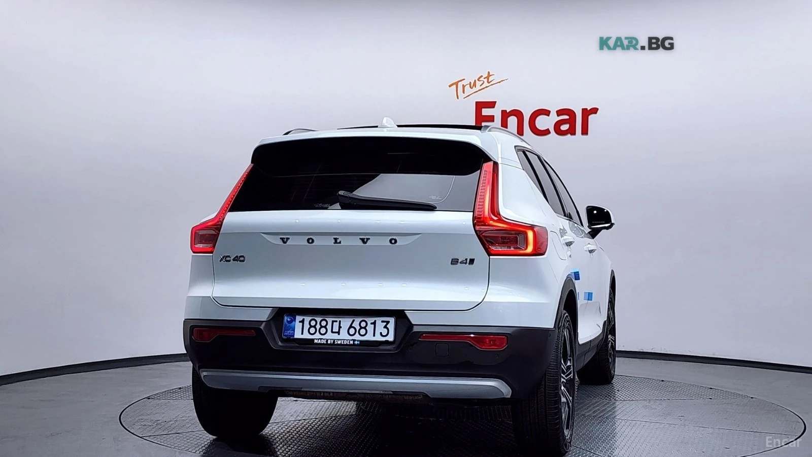 Volvo XC40 B4 Inscription* КОЖА* НАВИ* ПАНО, снимка 4 - Автомобили и джипове - 55354452