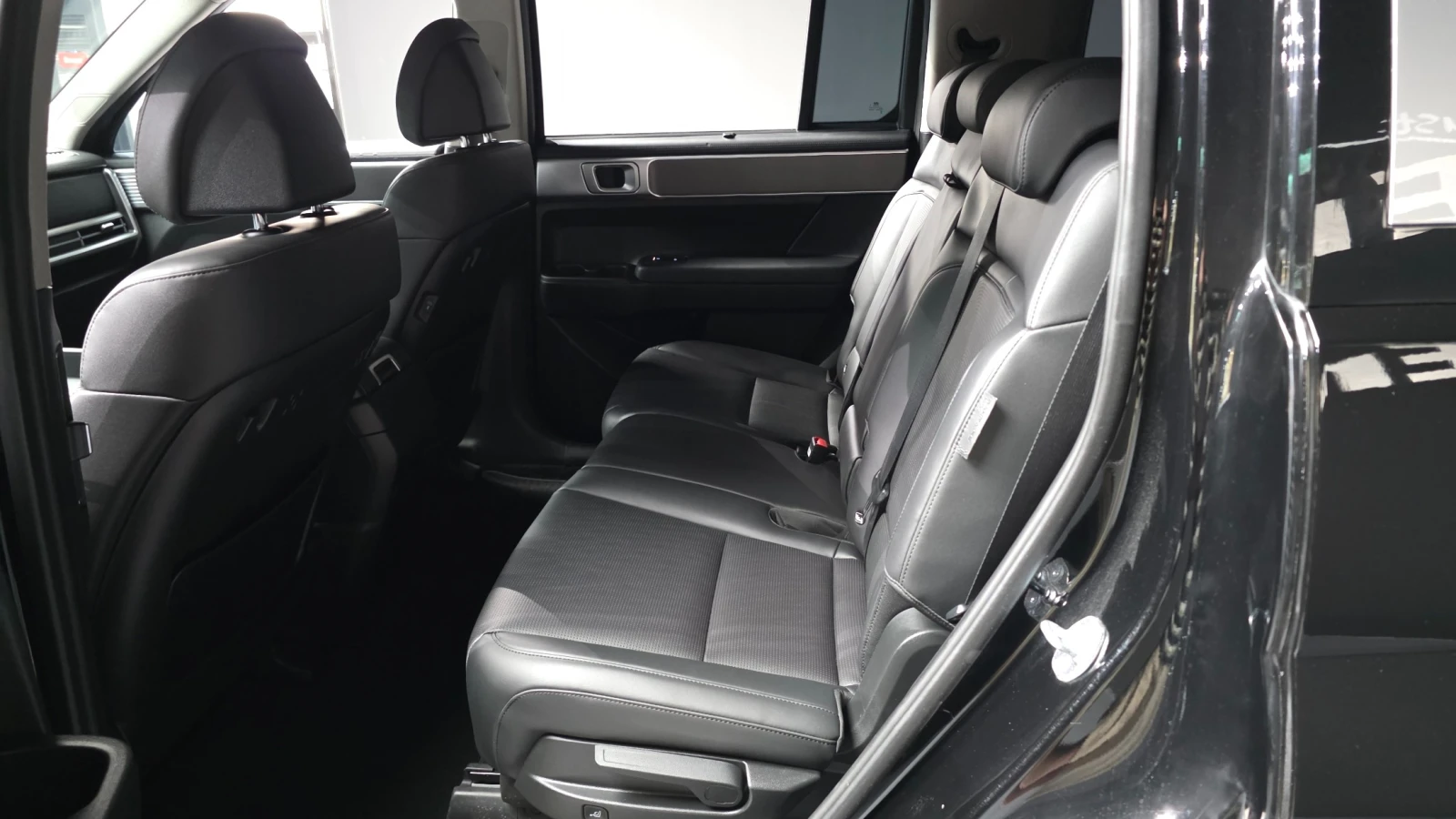 Hyundai Santa fe 2.5T Prestige | Adaptive Cruise Control | Ventilat, снимка 9 - Автомобили и джипове - 55522963