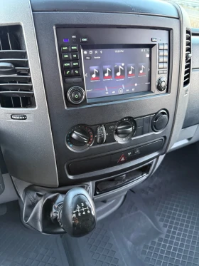 Mercedes-Benz Sprinter 319 D 190к.с 6 Ск. 5 Метра ОБСЛУЖЕН / СПЕЦИАЛЕН , снимка 11