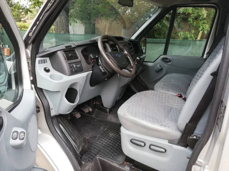 Ford Transit КЛИМАТИК 140к.с. 6 скорости , снимка 9 - Бусове и автобуси - 51712332