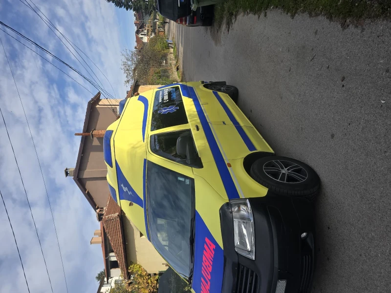 VW T5, снимка 4 - Бусове и автобуси - 53187736