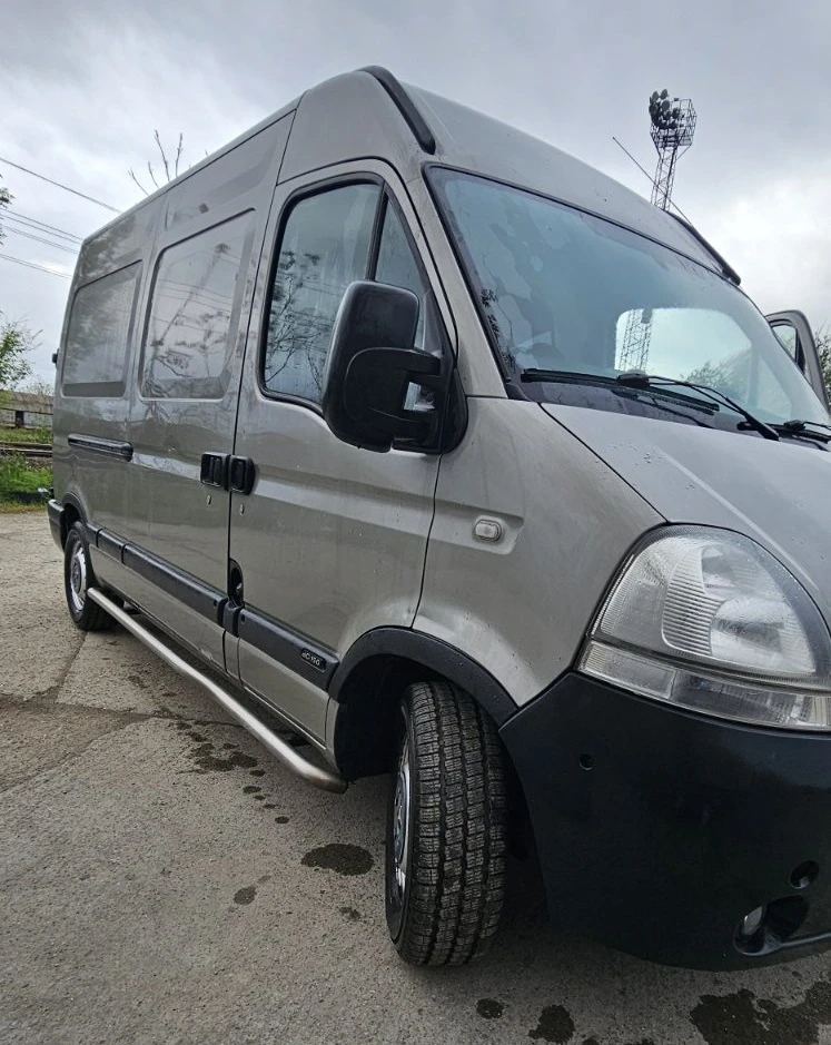 Renault Master 2.5 DCI, снимка 5 - Бусове и автобуси - 54407947