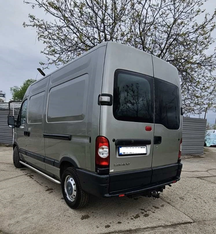 Renault Master 2.5 DCI, снимка 4 - Бусове и автобуси - 54407947