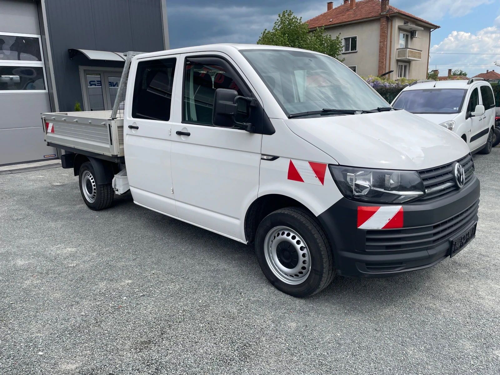 VW Transporter 2.0 TDI 150 к.с.Euro 6 - изображение 3