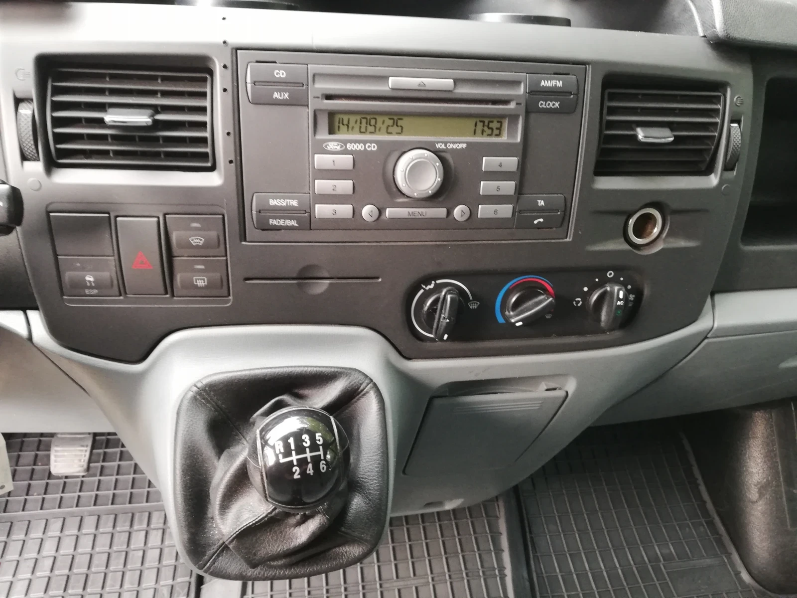 Ford Transit  140.. 6   | Mobile.bg   11