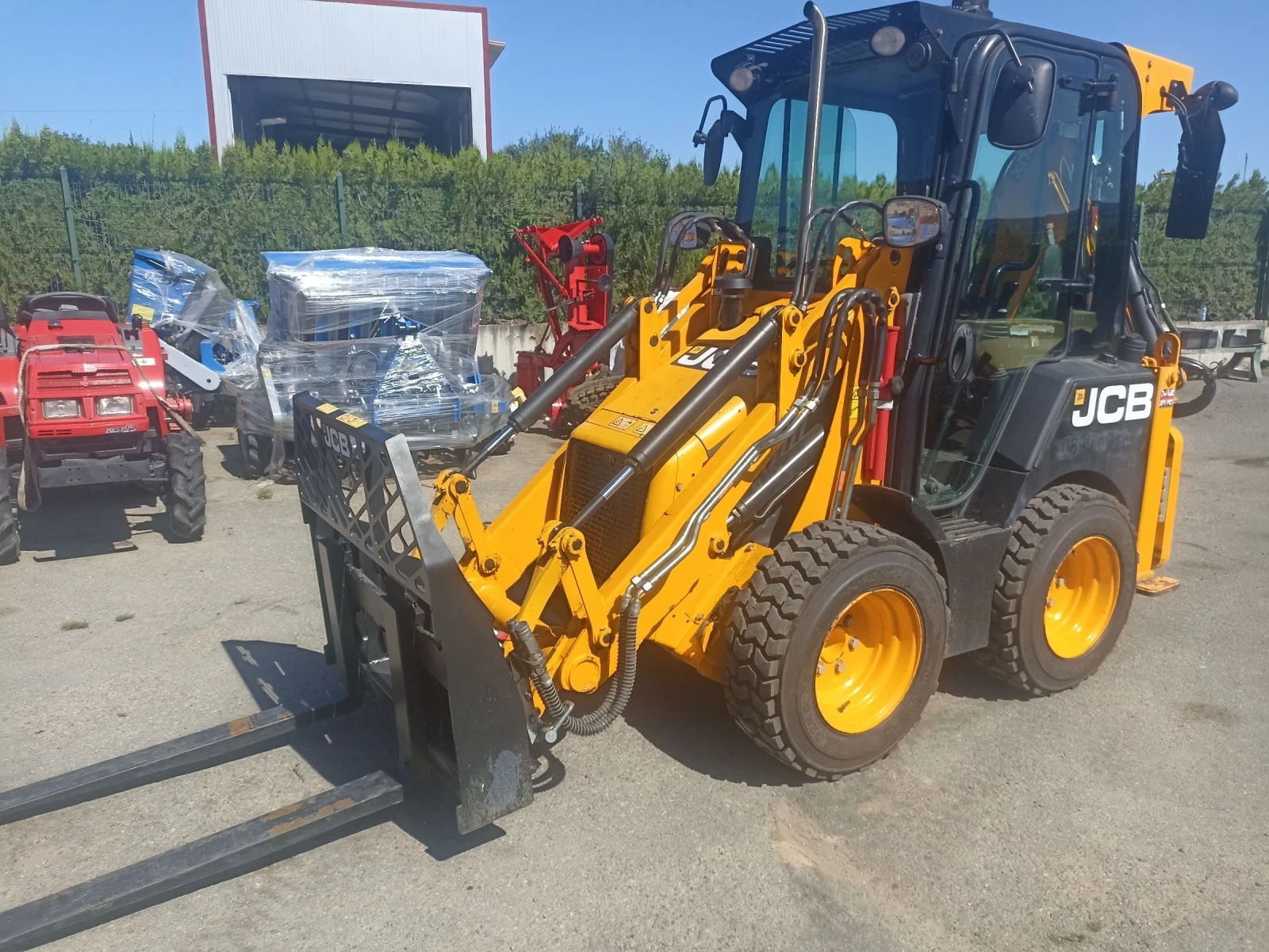 Багер JCB 1CX