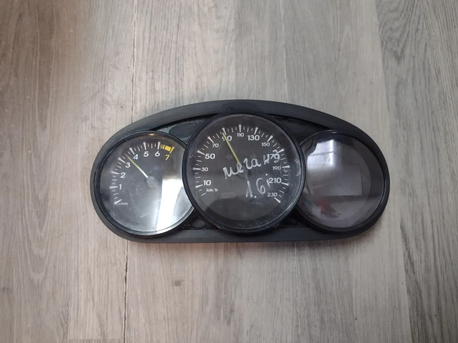 281216746 ���������� �� RENAULT MEGANE III (2008-2011) 1.6 16V 281216746  | Mobile.bg � ����������� 1