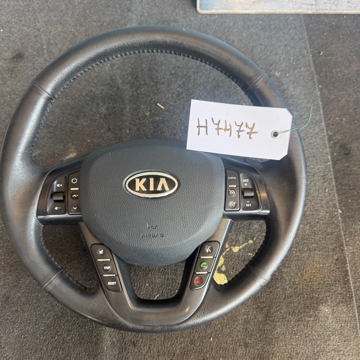 Кожен мултиволан c Airbag за Kia Optima Sportage Ceed Rio 561902T500-4125