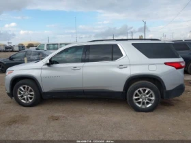 Chevrolet Traverse ПОДГРЕВ* КАМЕРА* КЕЙЛЕС* LANE* ASSIST, снимка 13