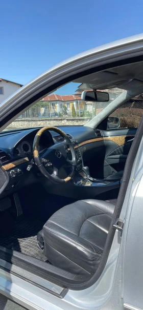 Mercedes-Benz E 320 EVO, снимка 7