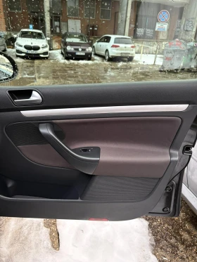 VW Golf - 4500 € / 8801.24 лв. - 27556004 17