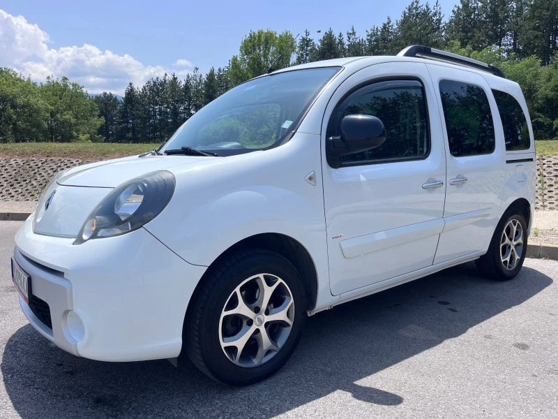 Renault Kangoo 1.5Dci TomTom, снимка 3 - Автомобили и джипове - 46244487