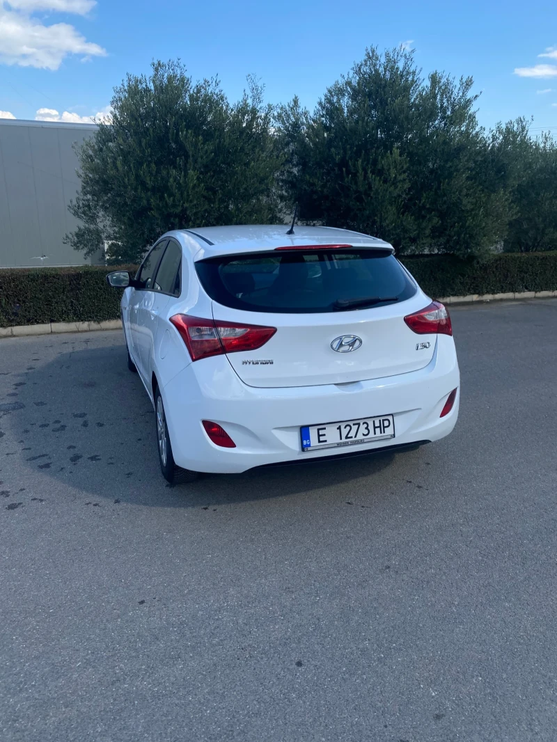 Hyundai I30 1.4 101k FACE, снимка 4 - Автомобили и джипове - 47482051