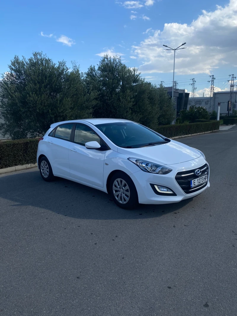 Hyundai I30 1.4 101k FACE, снимка 2 - Автомобили и джипове - 47482051