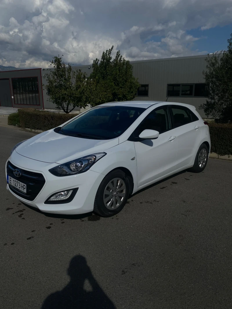 Hyundai I30 1.4 101k FACE, снимка 3 - Автомобили и джипове - 47482051